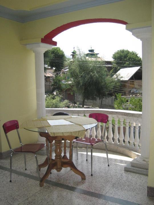 Asif Guest House Сринагар Экстерьер фото